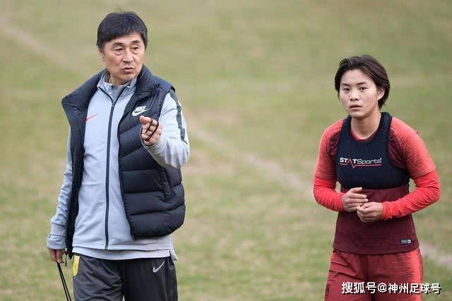 伦纳德重返猛龙：这里有我和家人的归属感